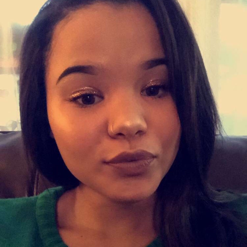 Meet your Posher, Amyee